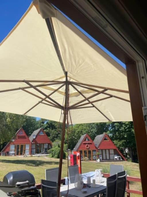 Chalet 95, Kingsdown Park Дийл Екстериор снимка